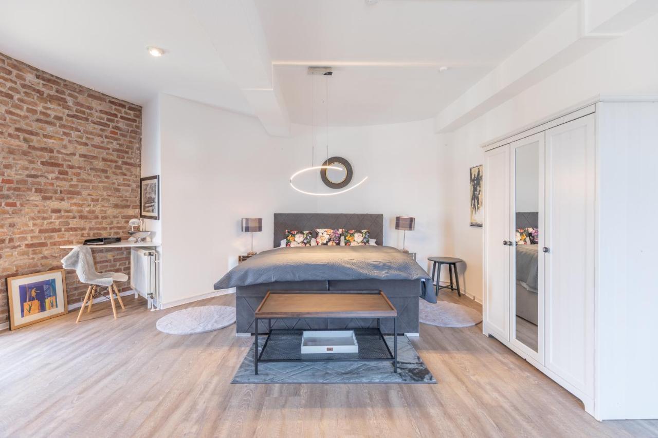 Husumer Wasserturm - Ferienwohnung 1 Husum  Bagian luar foto